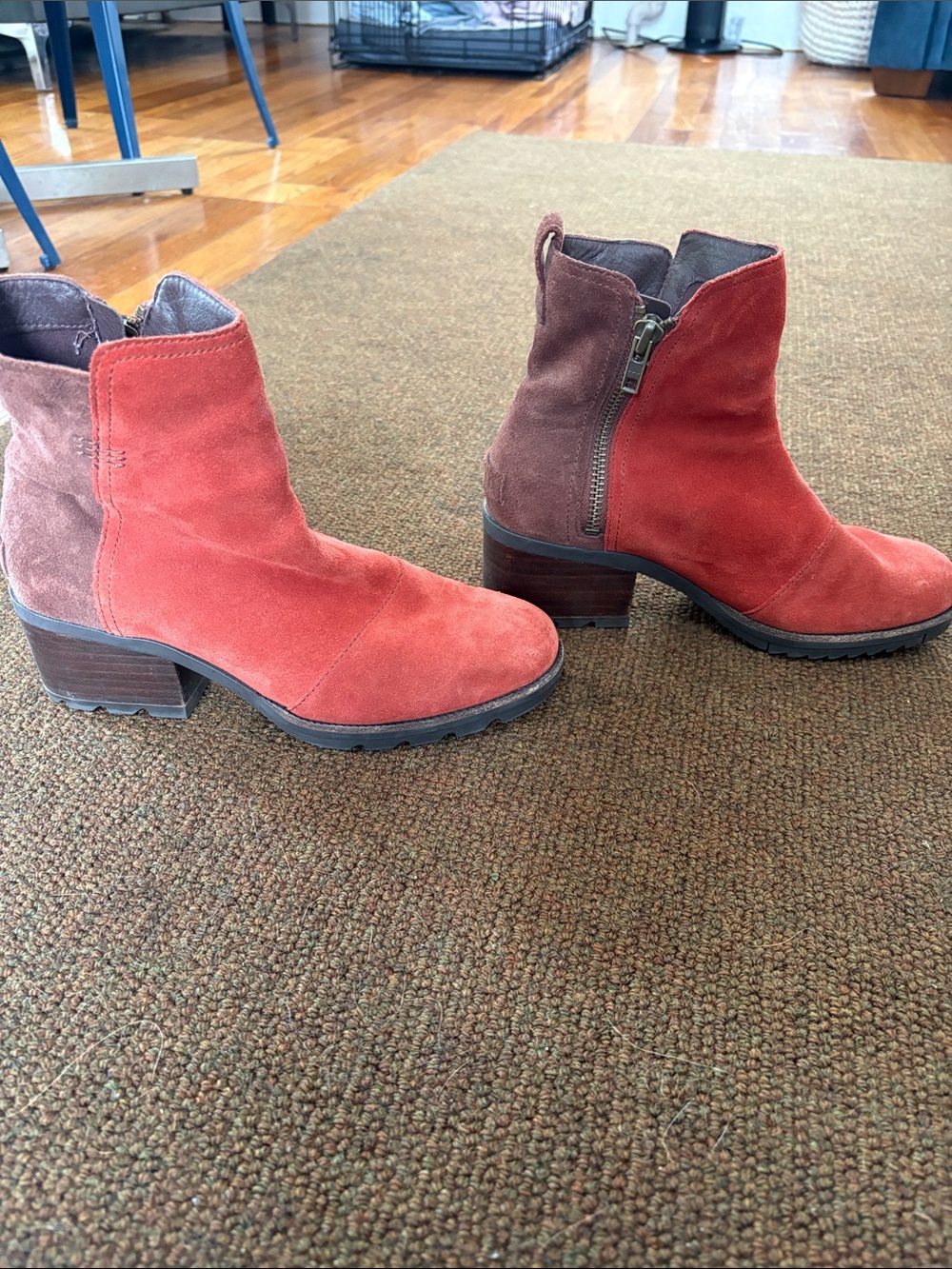 Sorel Two-Tone Red and Brown Suede Ankle Boots